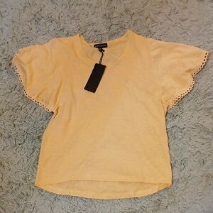 Silver Jeans Cream Short Sleeve Top with Eyelet Trim